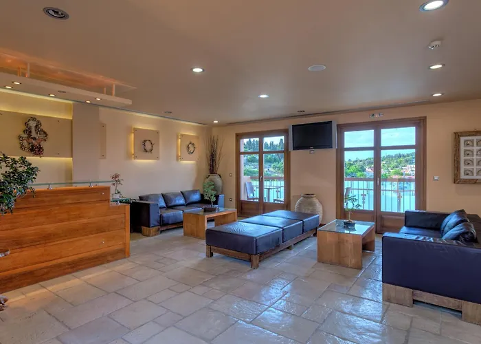 Hotel Fiscardo Bay 3*