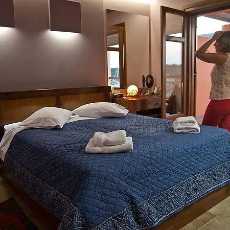 Fiscardo Bay Hotel 3*